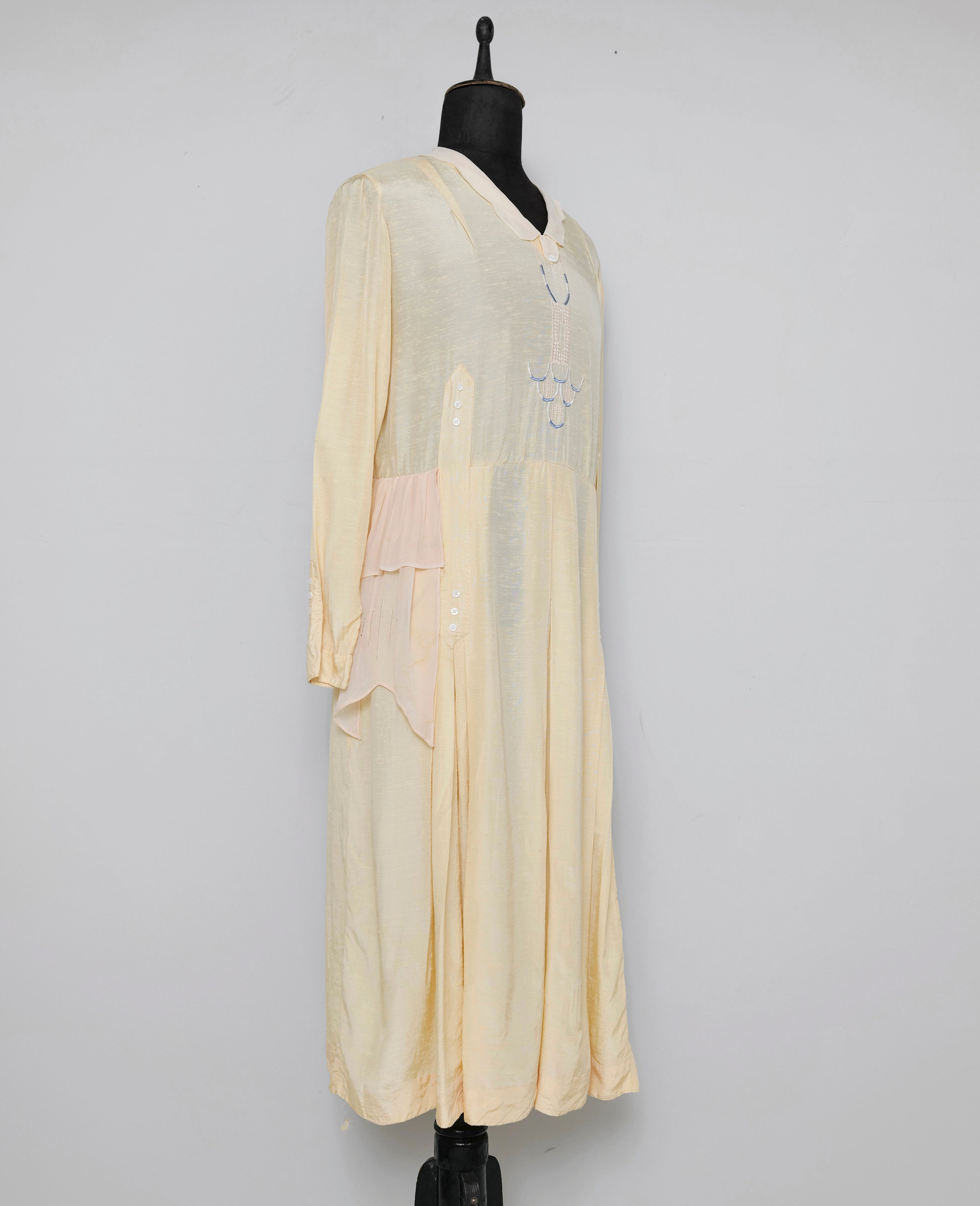 vintage dress 1920s 1920s Silk vintage dress – THE PROPS & COSTUME DEPT
